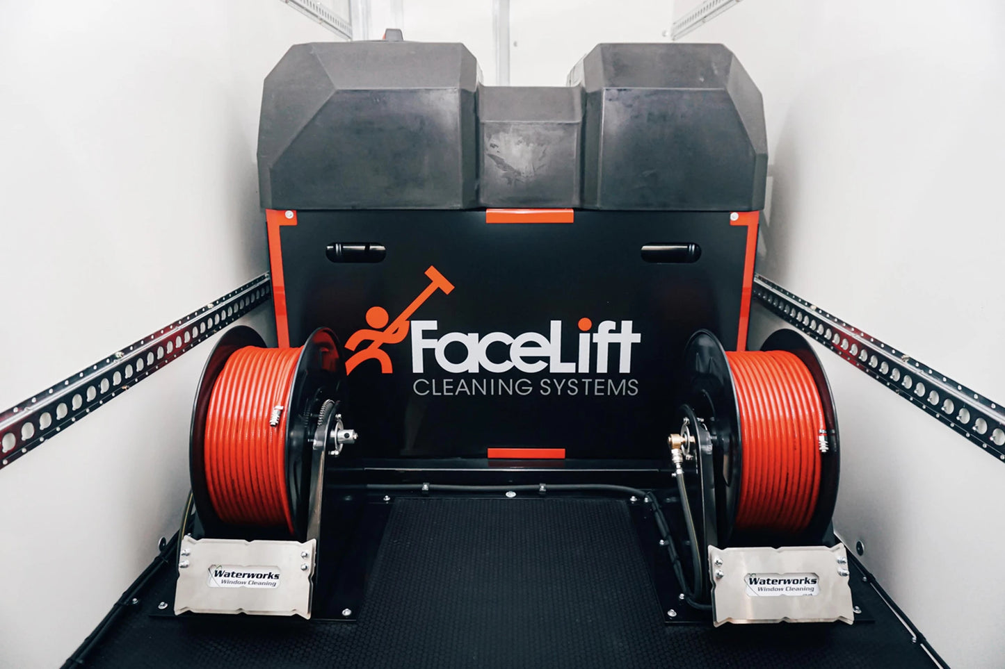 650 Liter Facelift ultra rent vattensystem