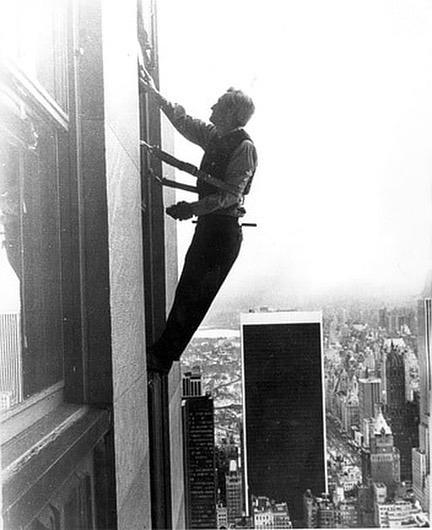 fönsterputsning FönsterputsredskapFönsterskrapa Ettore ORGINALET 1936 mässing skviss fönsterputsning Fönsterputsredskap