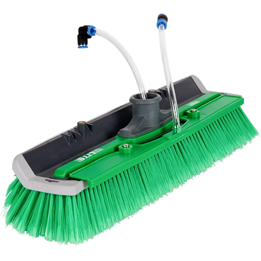 Unger nLITE vattenmatat vinklad borste