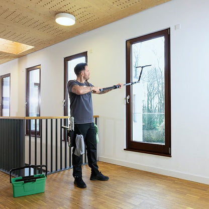 Ninja lättvikt teleskopstång i kolfiber.